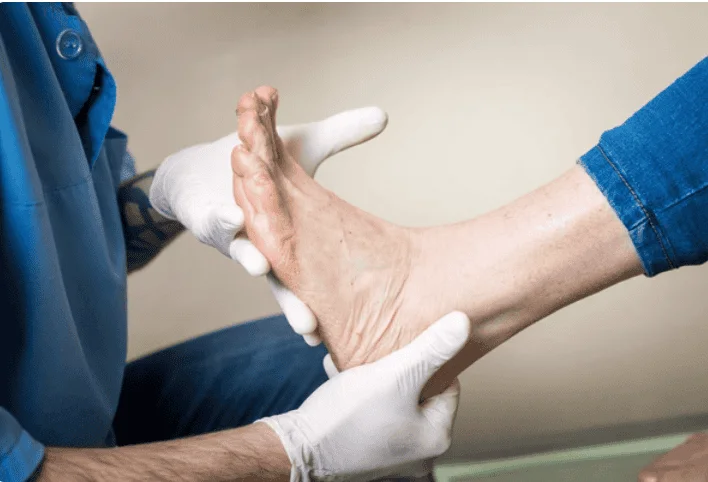 doctor giving a foot evaluation for orthotics in bridgewater nj